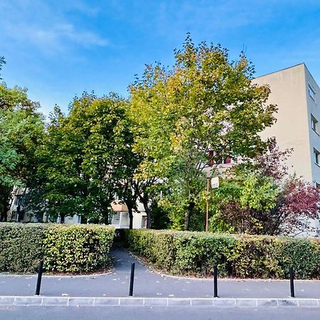 Chic Escape One - Free Parking Apartment Brasov Luaran gambar